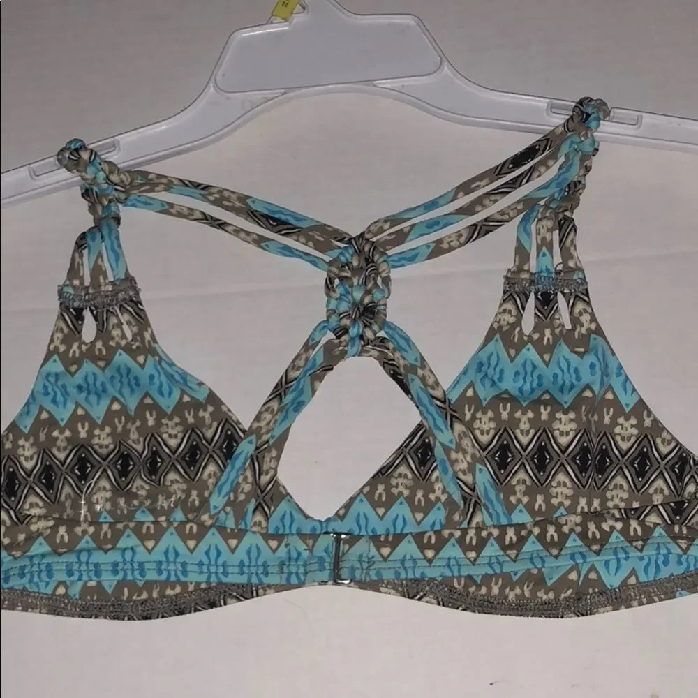 Frankie's Bikinis Braided‎ Bikini Top